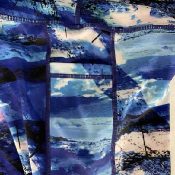 Senita Athletics Medium Blue Striped Leggings Side Pockets Yoga Pants - Picture 5 of 5